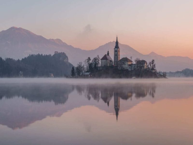 church-in-the-middle-of-lake