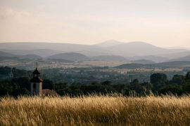 old-church-in-praire